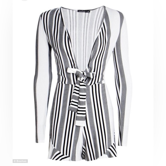 NWT Boohoo striped play suit - Picture 3 of 8